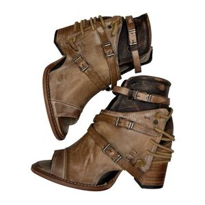 Freebird |Carter Tan Leather Ankle Booties